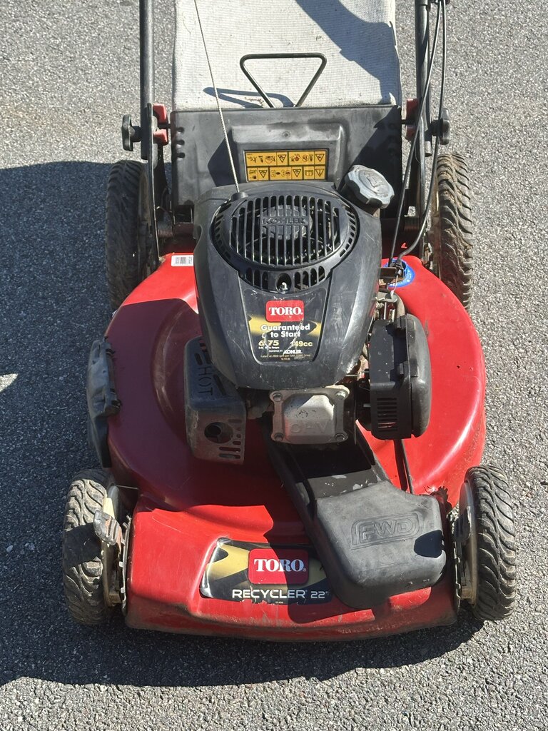 Self-Propelled Gas Lawn Mower
