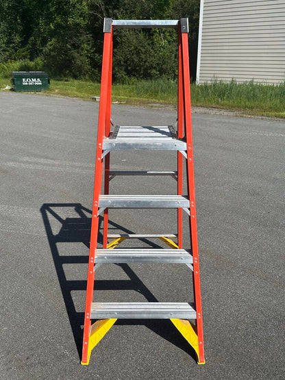 Fiberglass Platform Step Ladder