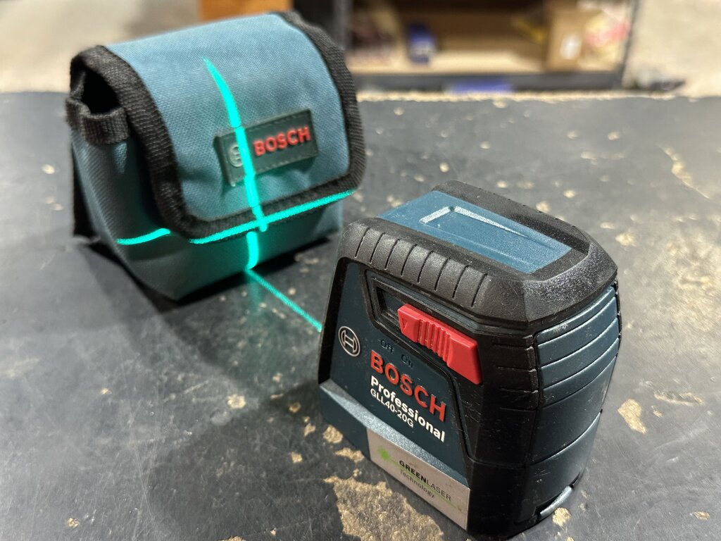Green Self-Leveling Cross-line Laser Level