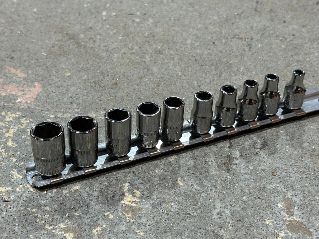 Metric Flank Drive® Shallow Socket Set