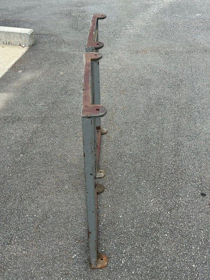 Cast Iron Industrial Stand Legs – Pair