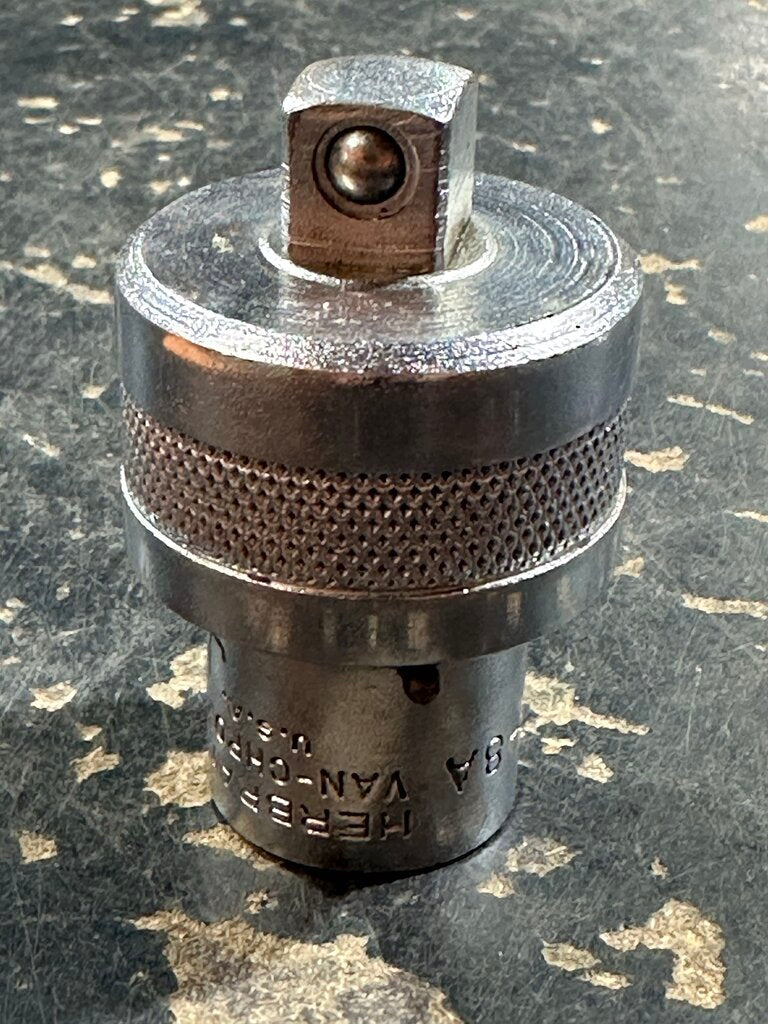 Knurled Ratchet Adapter