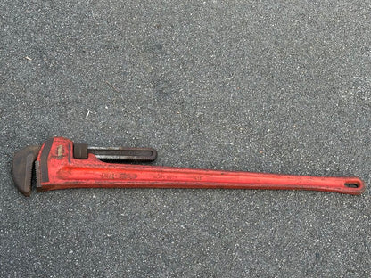 Heavy-Duty Straight Pipe Wrench
