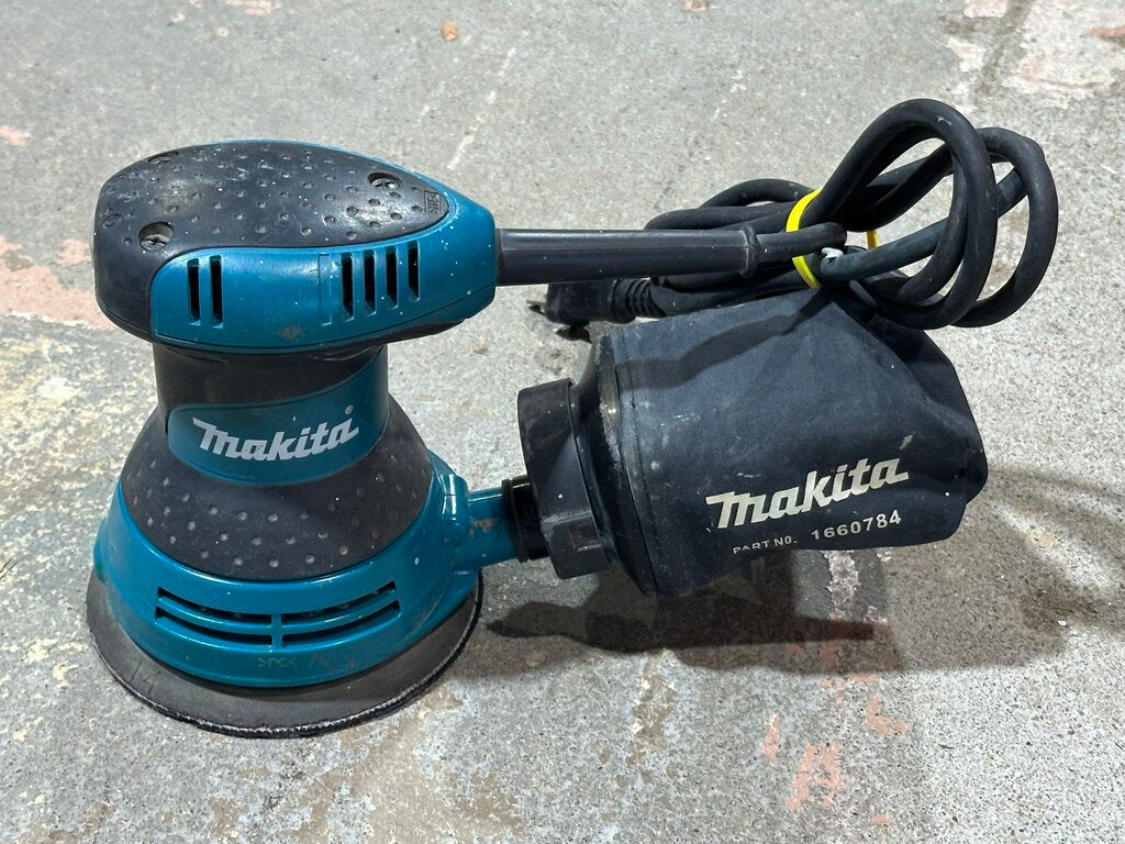 Corded Random Orbit Sander