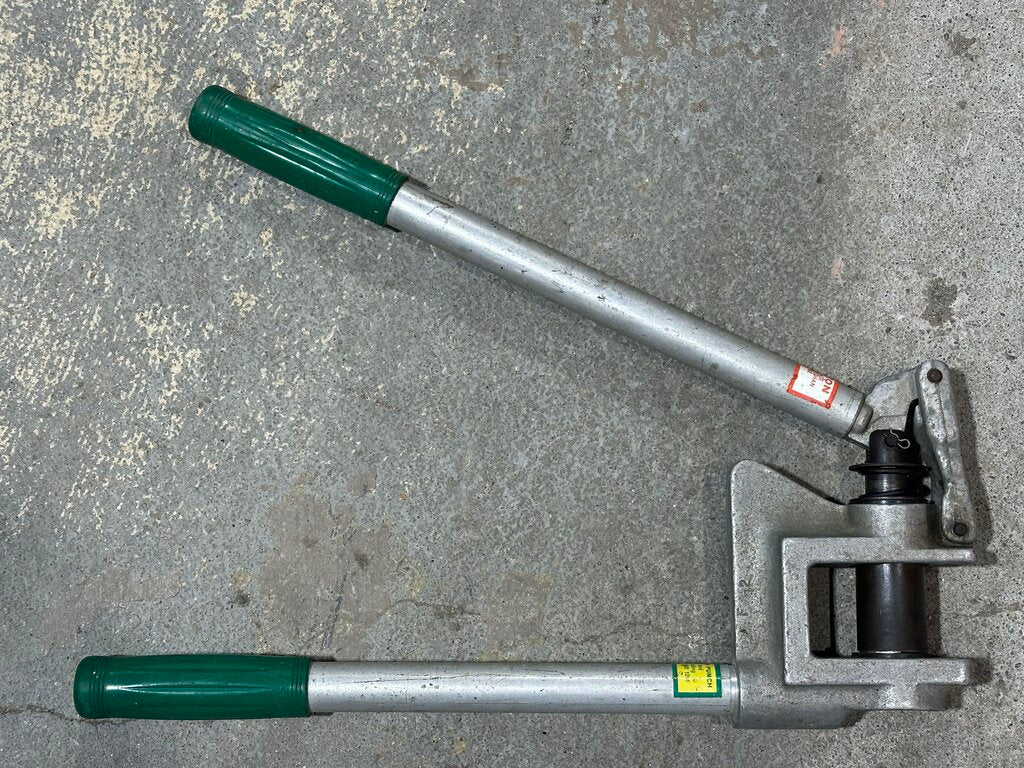 Manual Metal Stud Punch Tool