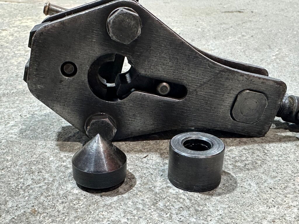 Brake Line Flaring Tool with Rotating Die Heads