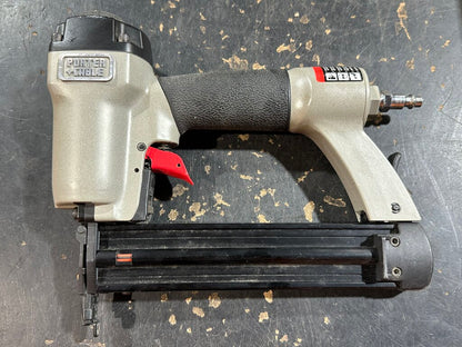 Pneumatic Brad Nailer