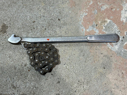 Chain Wrench