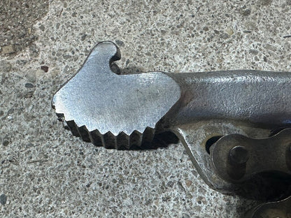 Chain Wrench