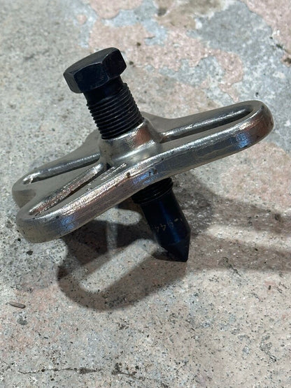 Four-Way Slotted Yoke Puller