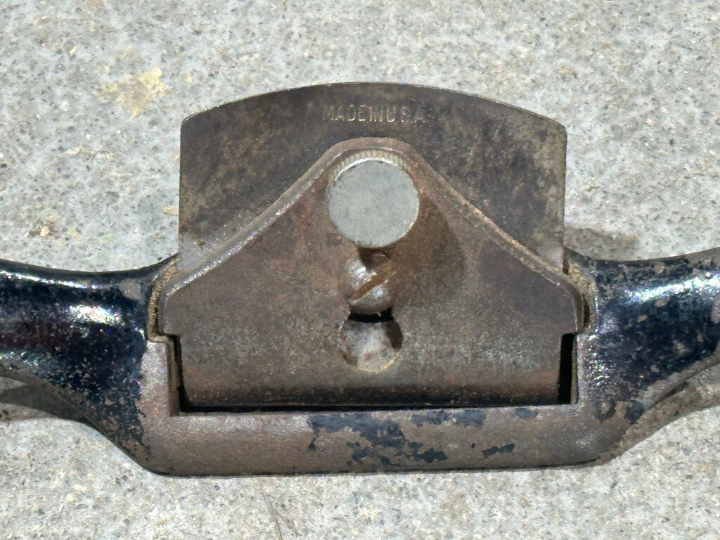 Flat-Bottom Spoke Shave