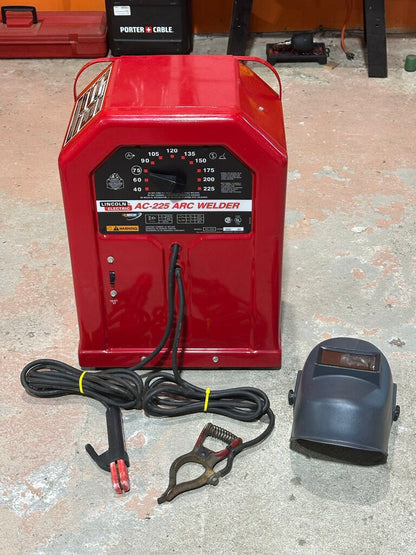 Heavy-Duty Arc/Stick Welder With Welding Helmet