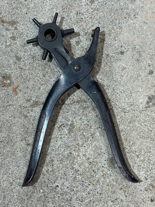 Revolving leather Punch