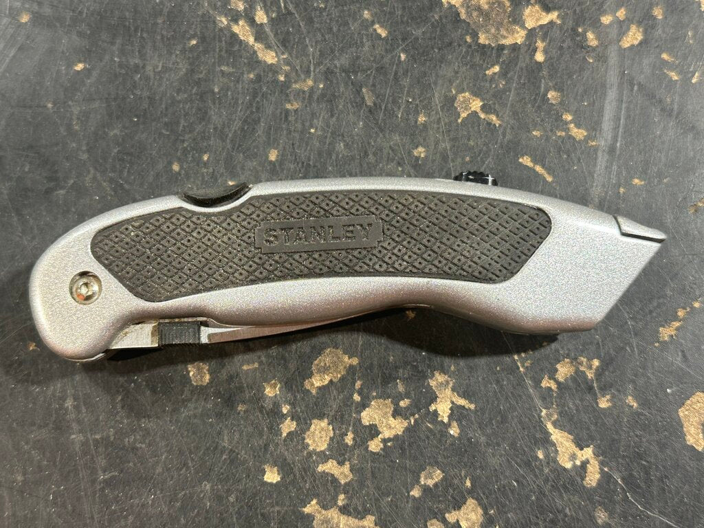 Folding Sport Utility Knife with Nylon Sheath