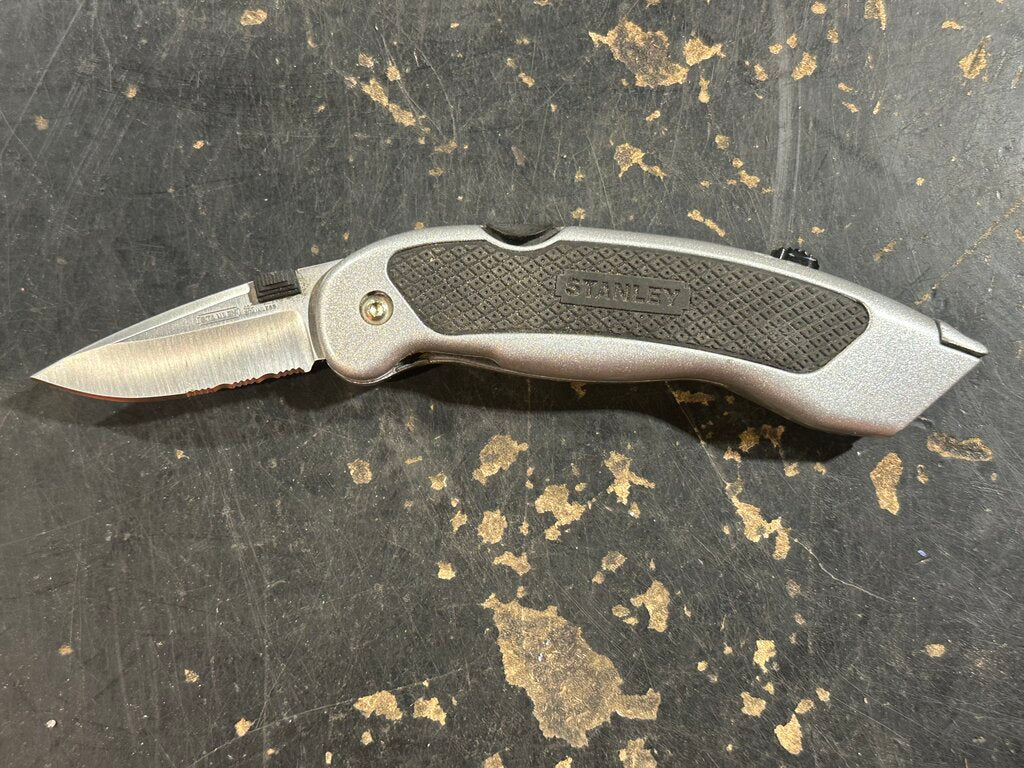 Folding Sport Utility Knife with Nylon Sheath