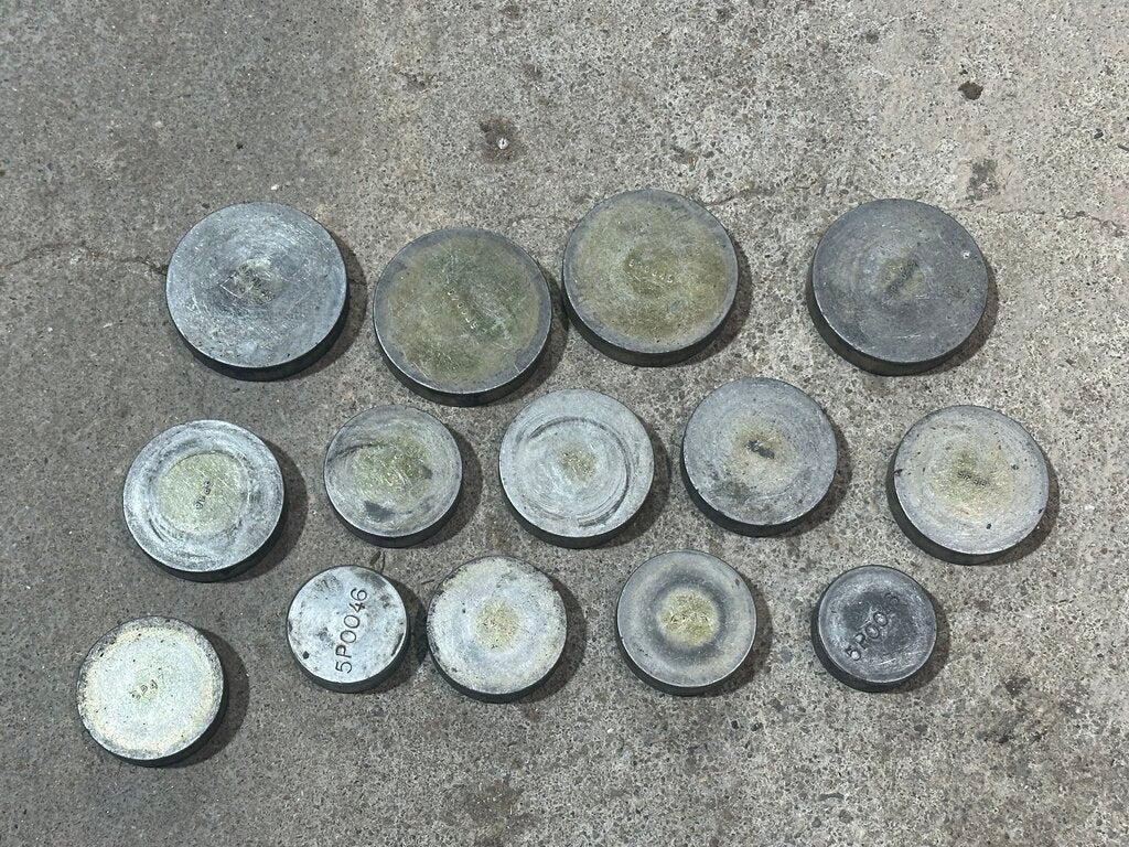 Assorted Hydraulic Flange Cover Lot