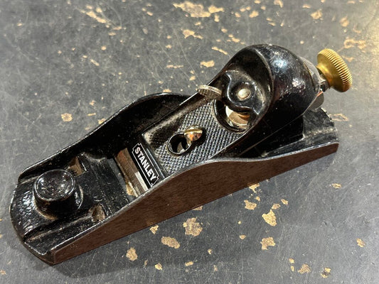 Low-Angle Adjustable Mouth Block Plane