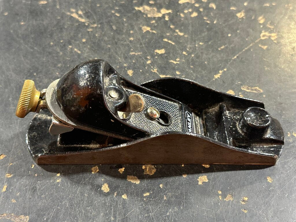 Low-Angle Adjustable Mouth Block Plane