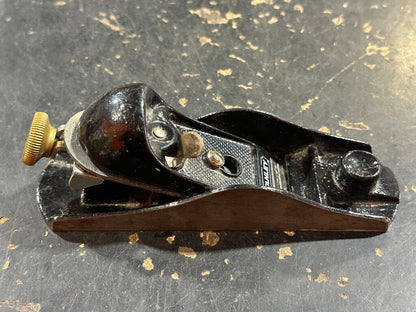 Low-Angle Adjustable Mouth Block Plane