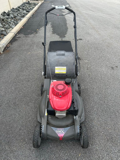 Self-Propelled Gas Lawn Mower