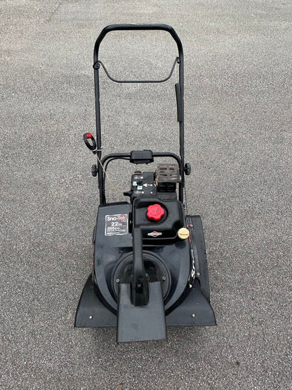 4-Cycle Snow Thrower With Electric Start