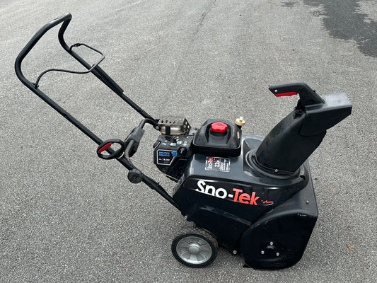4-Cycle Snow Thrower With Electric Start