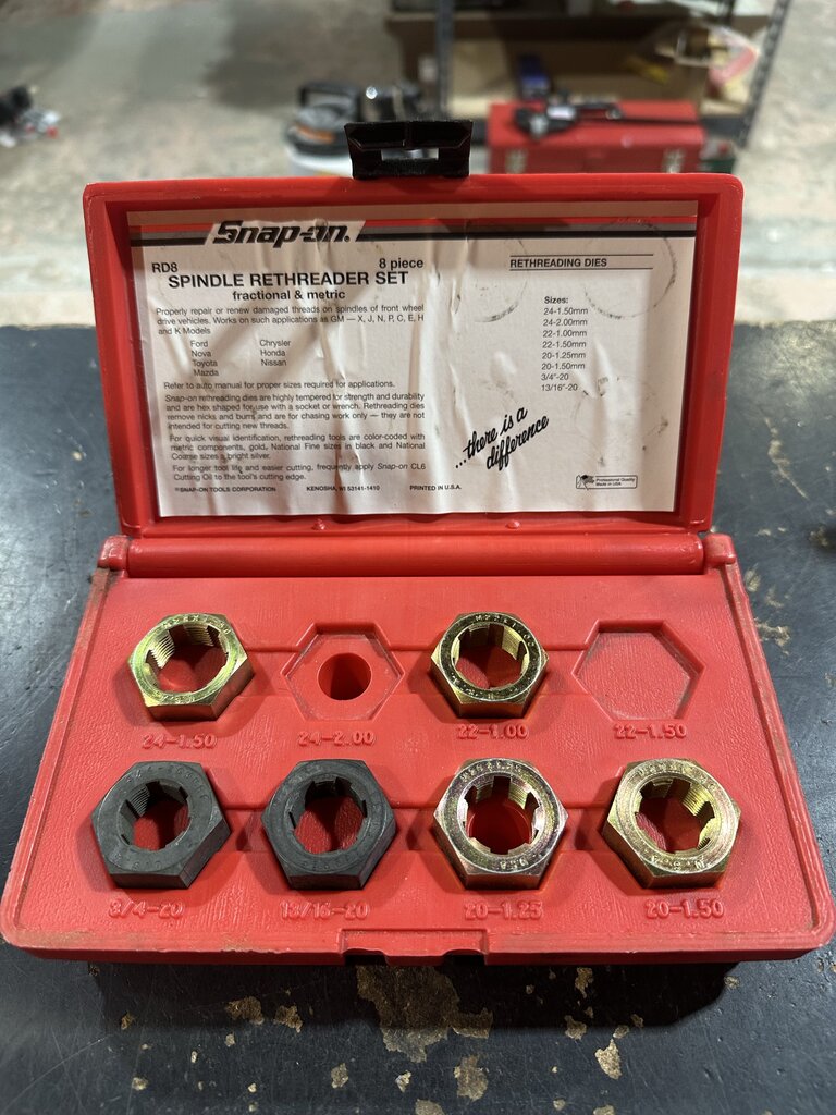 Spindle Rethreading Set
