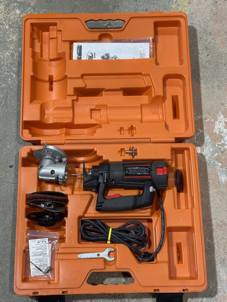 Corded Spiral Saw Kit