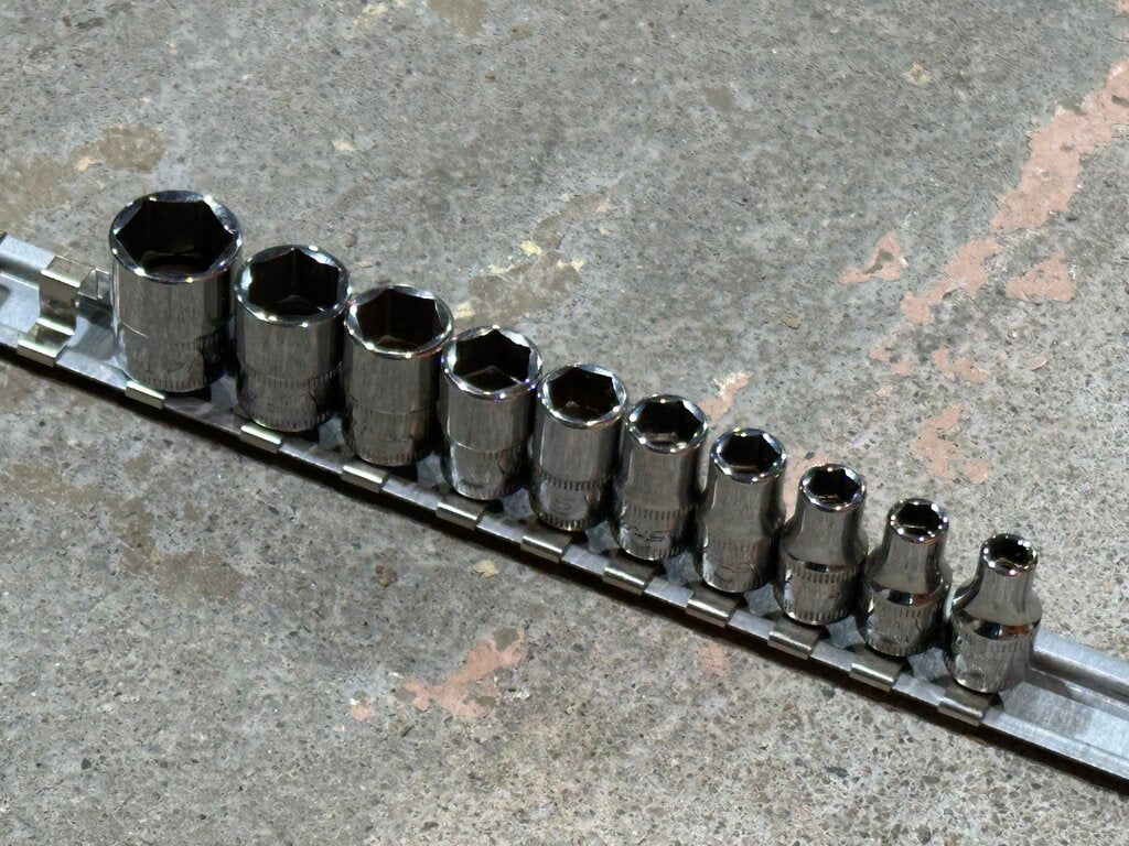 Metric Flank Drive® Shallow Socket Set