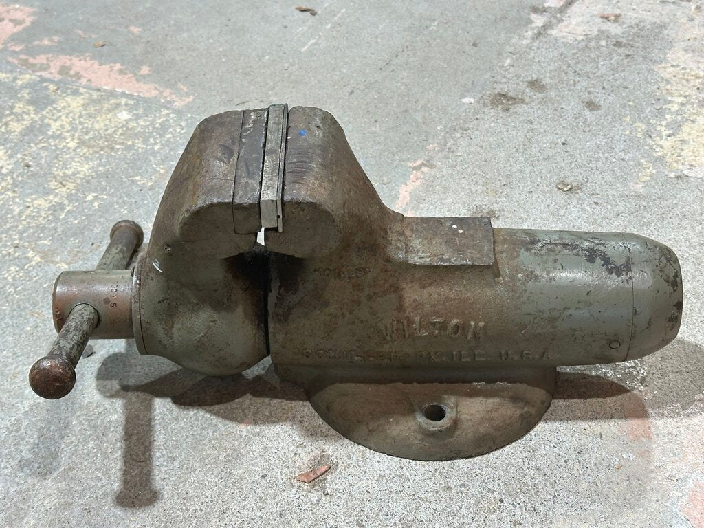 Bullet Vise