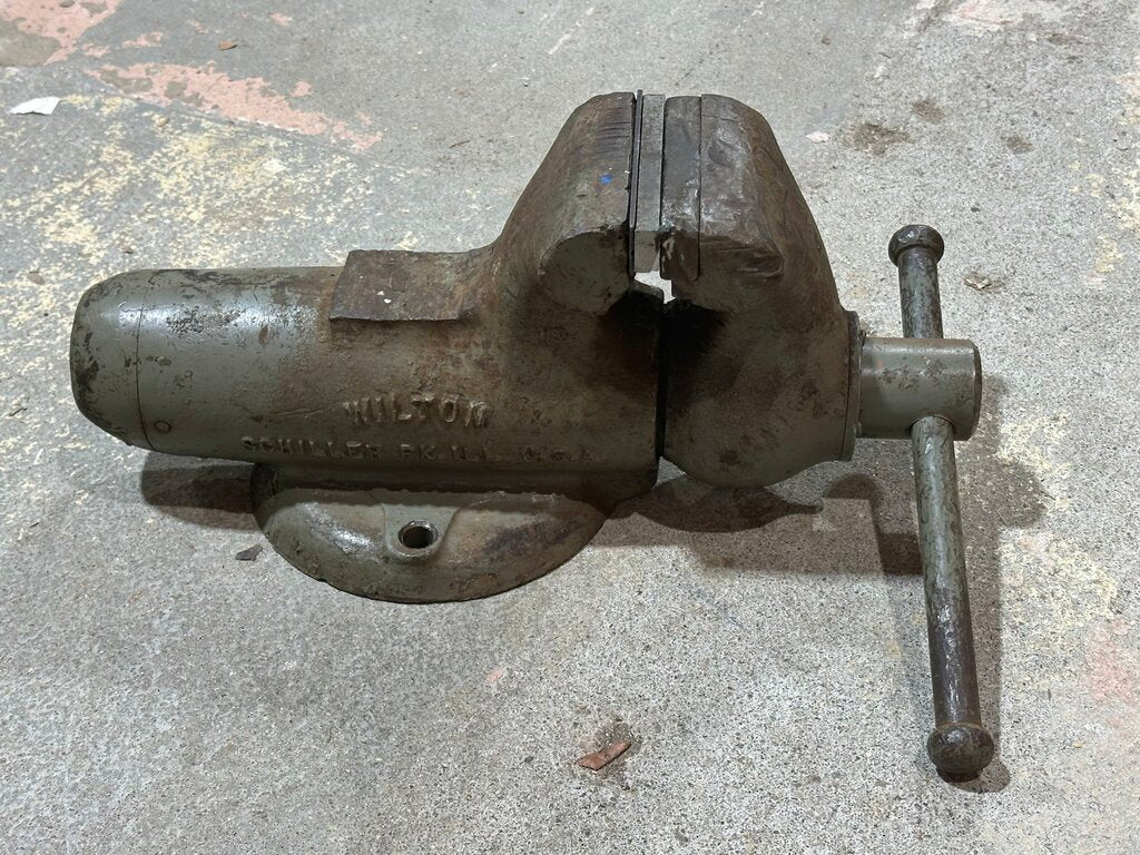 Bullet Vise
