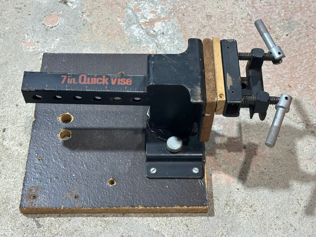 Workmate Quick Vise