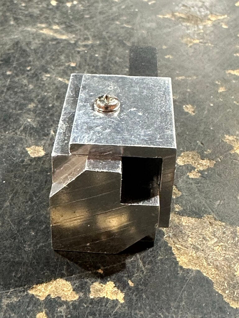 Corner Chisel