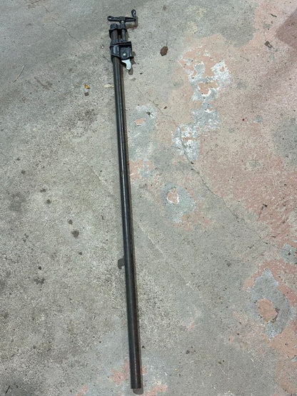 Heavy-Duty Pipe Clamp