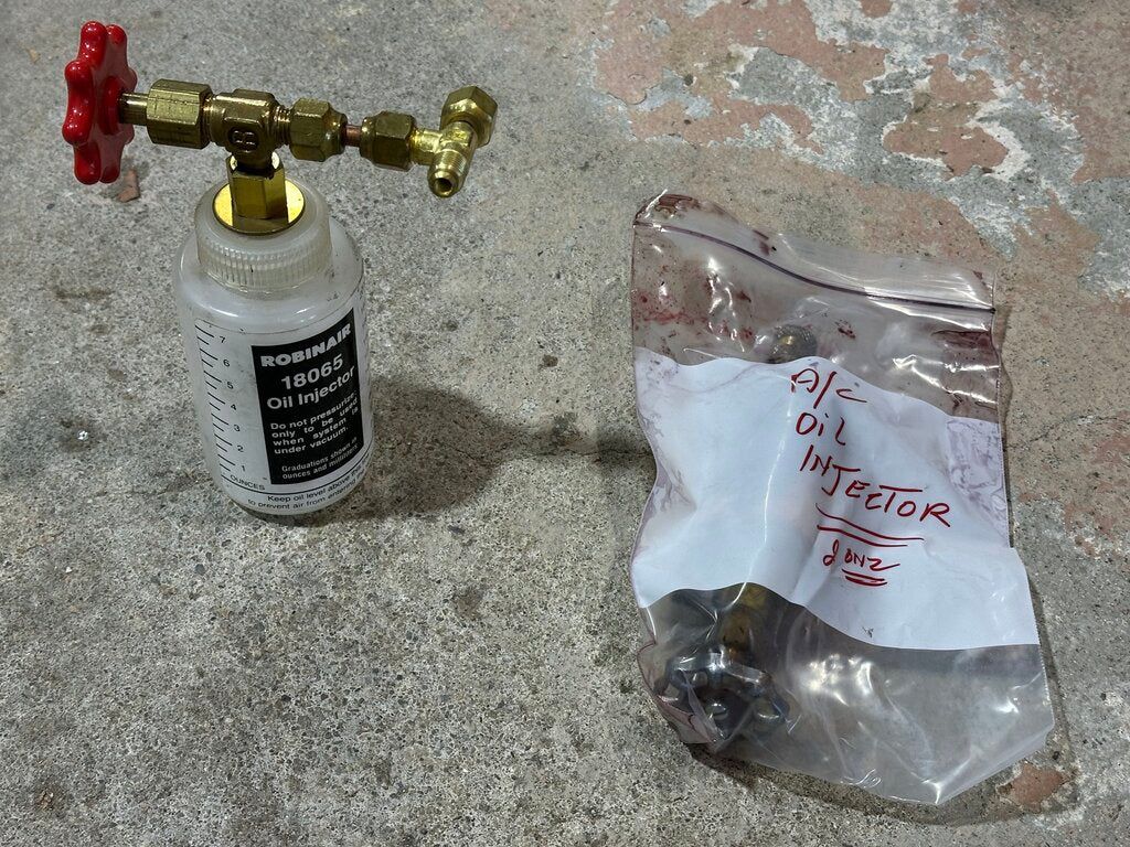 Vacuum Oil Injector With Brass Valve Assembly & Additional Injector