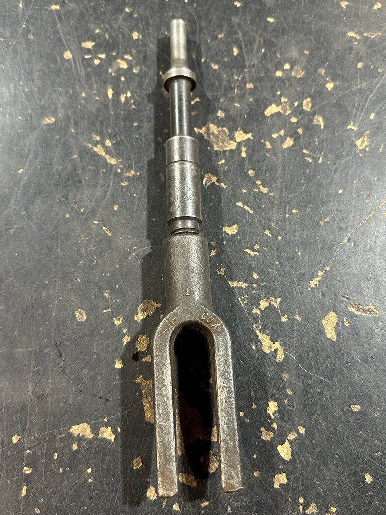 Two-Piece Automotive Ball Joint Separator Tool