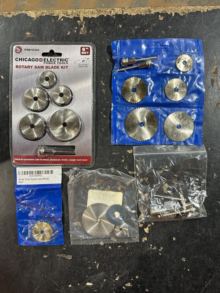 Mini Saw Attachment & Rotary Saw Blade Assortment