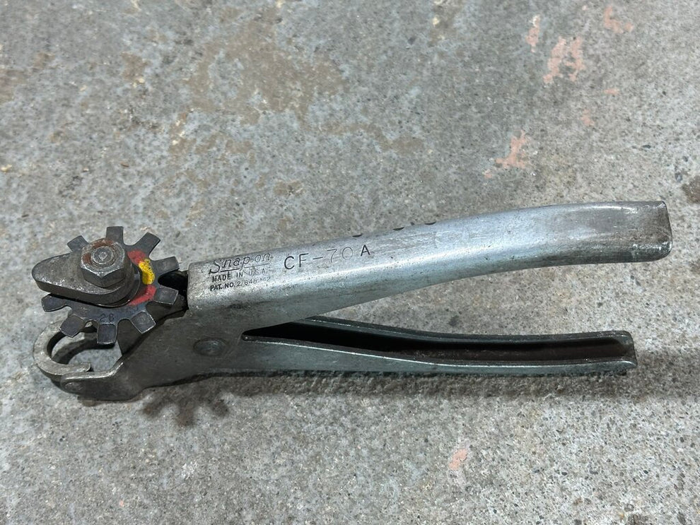 Starrett Files Spark Plug Gapping Pliers – Tool Consignment®