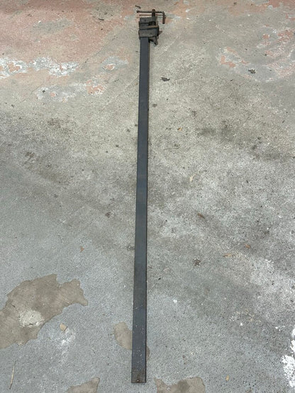 Heavy-Duty Steel Bar Clamp