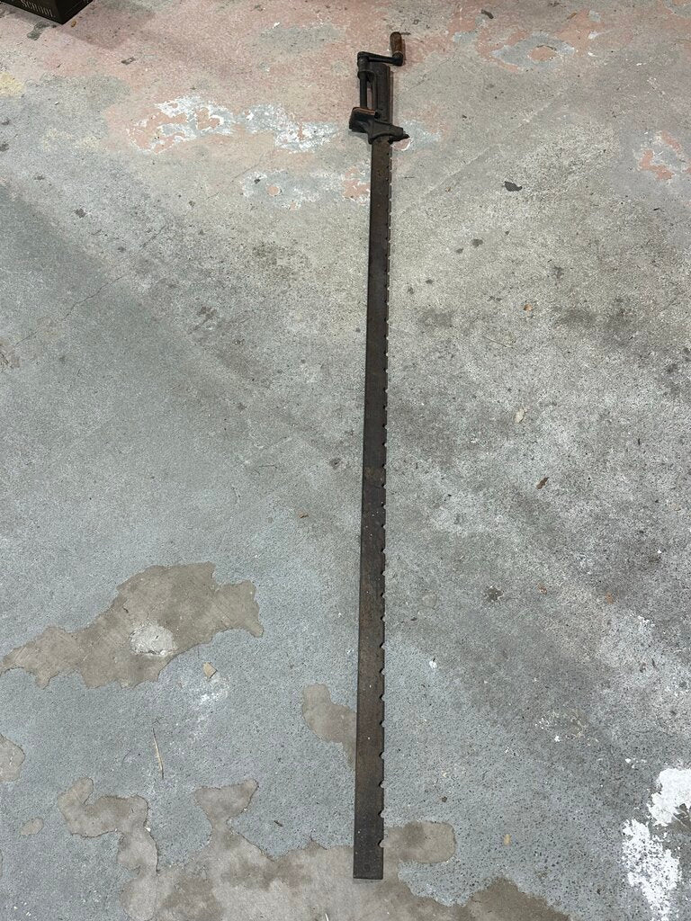 Heavy-Duty Steel Bar Clamp