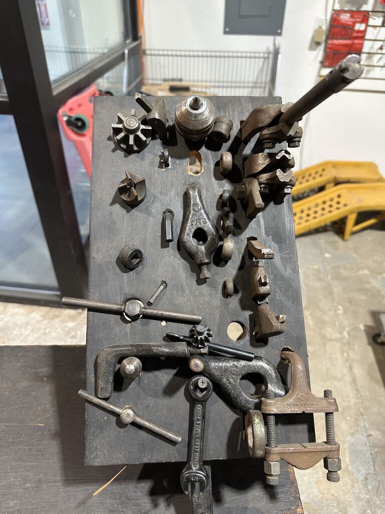 9" Metalworking Lathe With Cabinet & Tooling