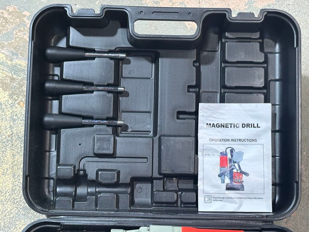 Magnetic Drill Press With Case & Accessories